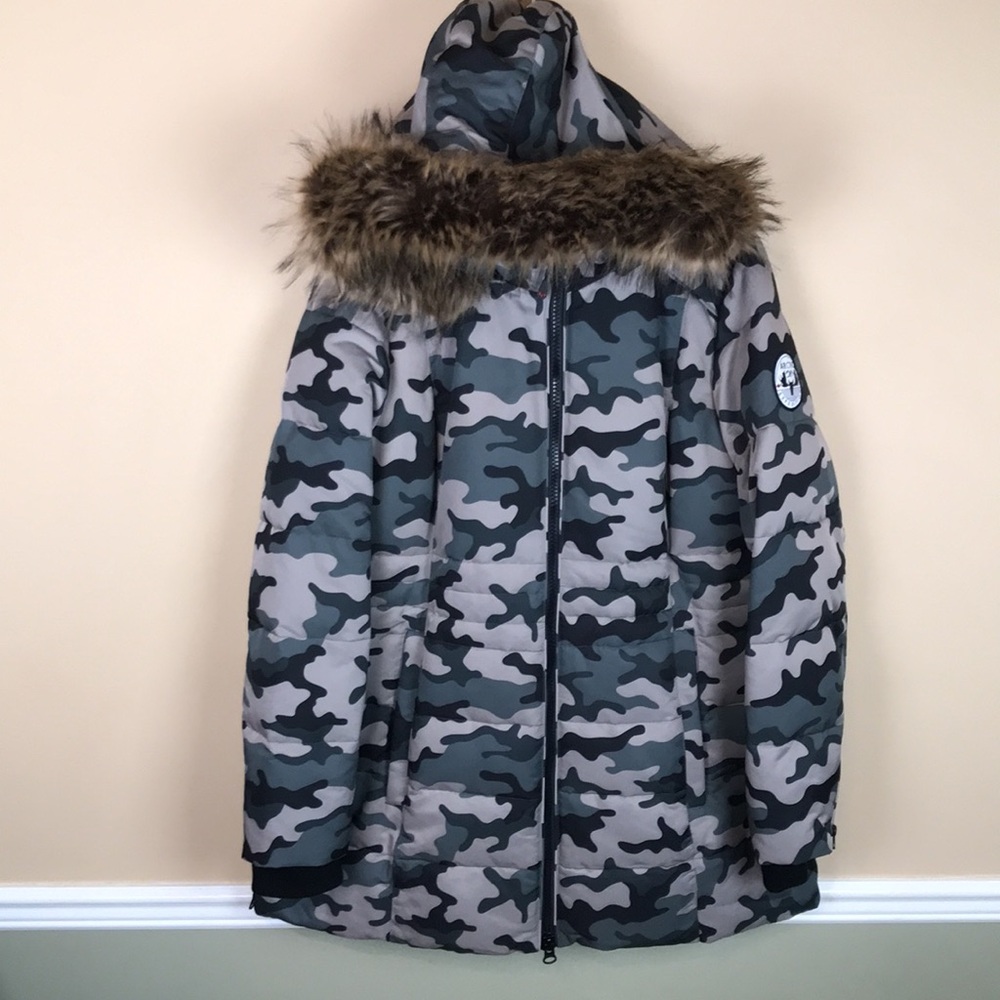 Arctic Expedition Women’s Camouflage Down Filled Faux Fur Hood Zip-Up Jacket